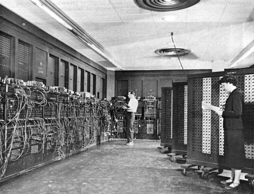 Perviy_Komputer_ENIAC_01