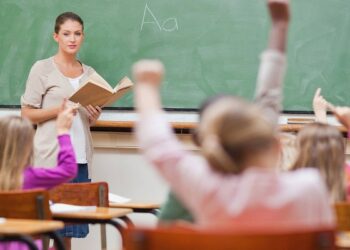 Как найти работу молодому учителю: 5 советов