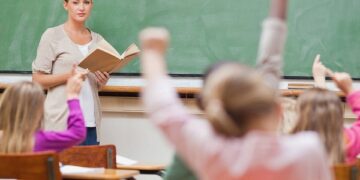 Как найти работу молодому учителю: 5 советов