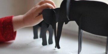Творческая мастерская «Поделки из картона»