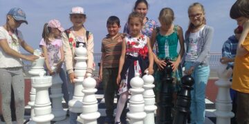 220 Вольт. Пикник у моря