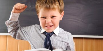 Советы родителям «60 фраз, которые обязательно нужно говорить ребенку»
